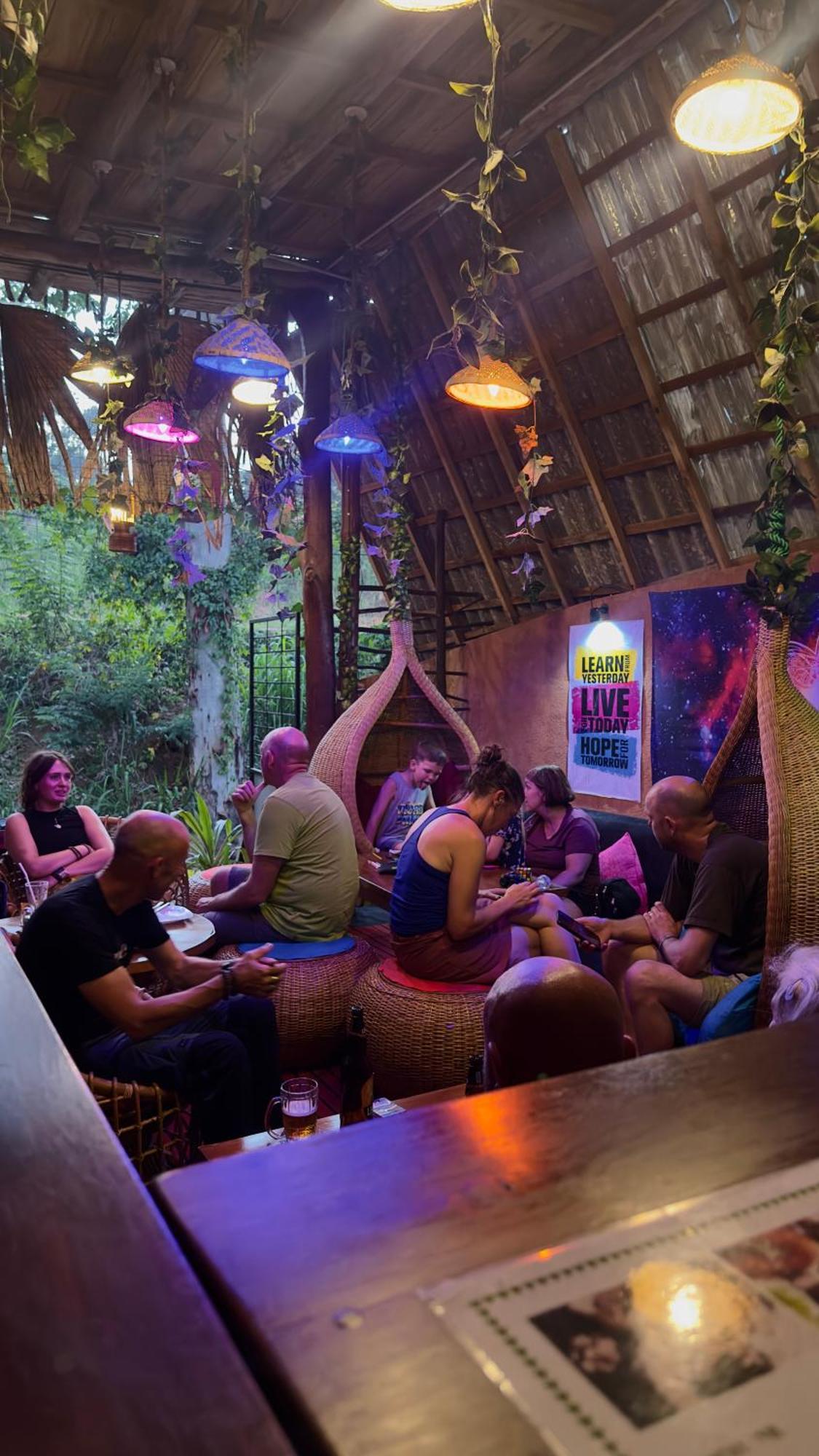 A Lounge Hostel And Cafe Ella Exterior foto